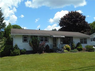 190 N Fulton Street, Auburn, NY 13021
