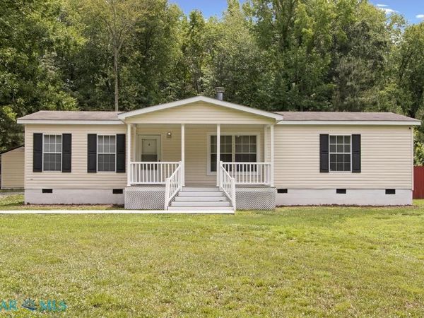 3864 Cappahosic Road, Gloucester, VA 23061
