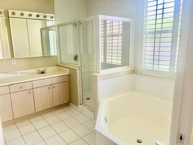 9118 SW 161st Ter, Palmetto Bay, FL 33157 Photo