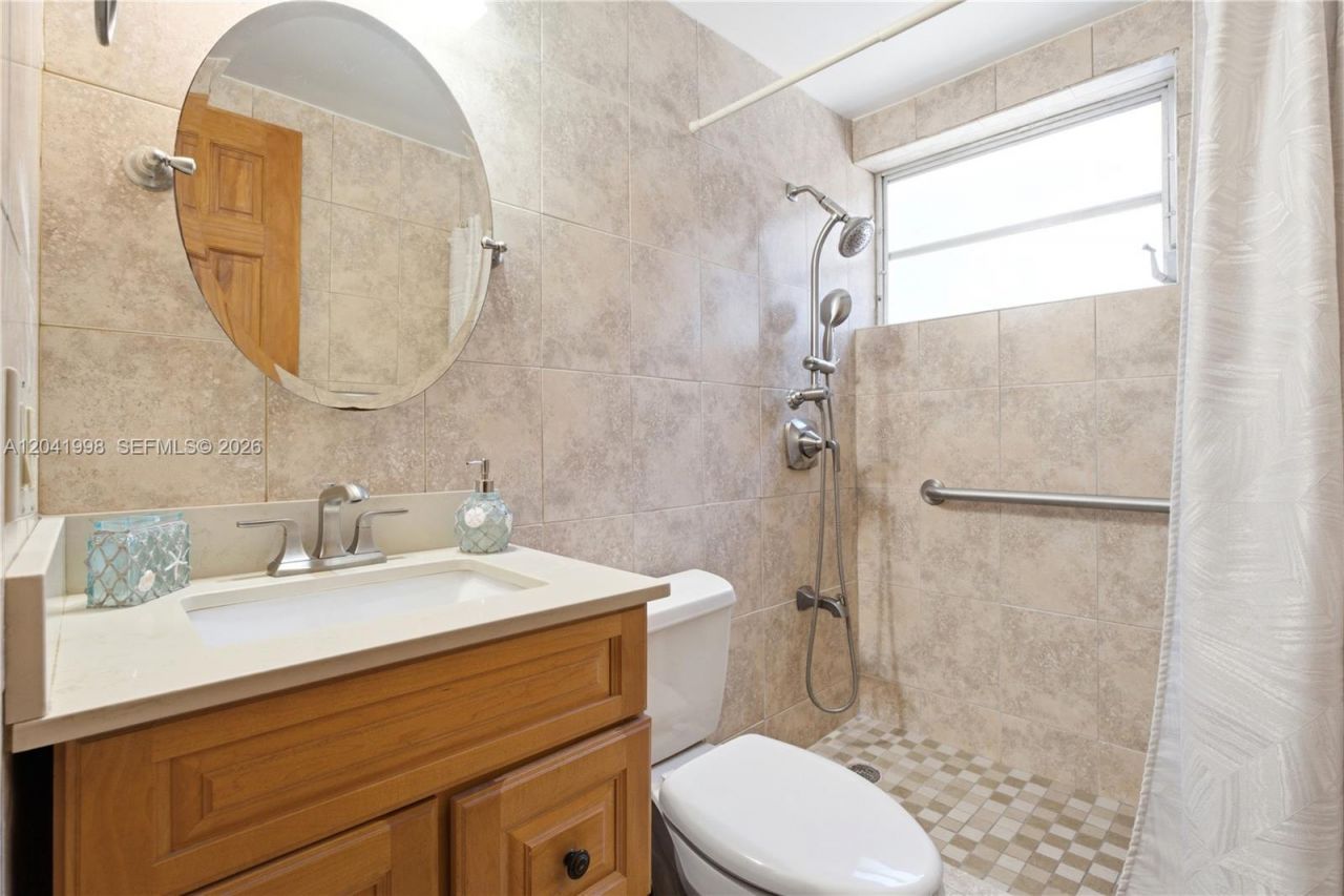 443 SW 4th Ave, Miami, FL 33130 Photo