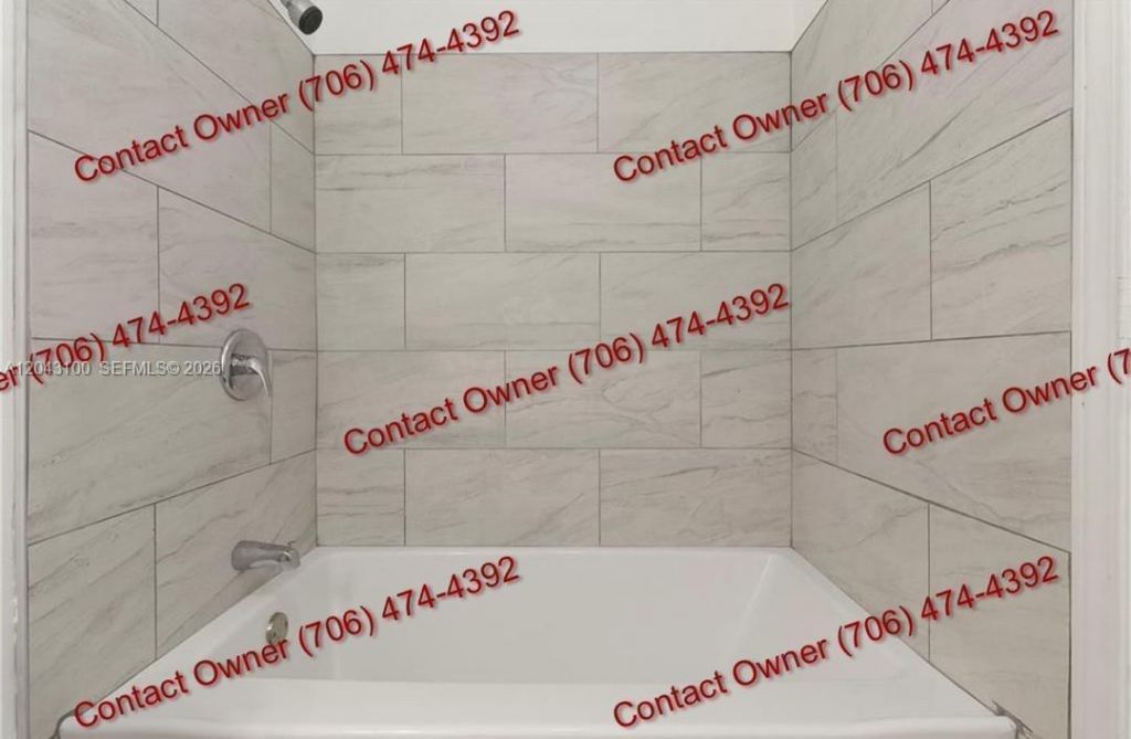 2855 SE Carroll St , Stuart, FL 34997 Photo