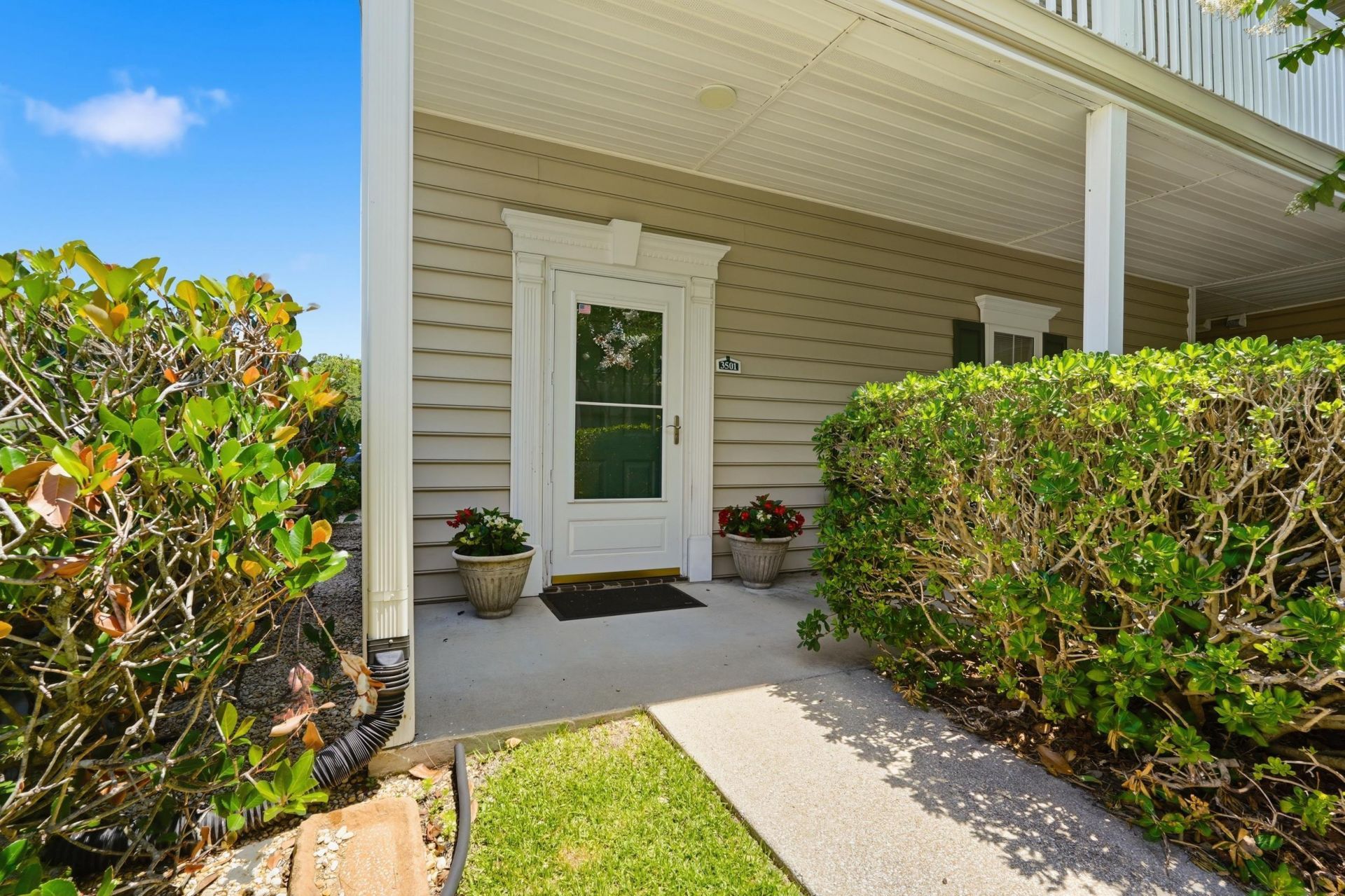 3501 Sweetwater Blvd. Photo 6