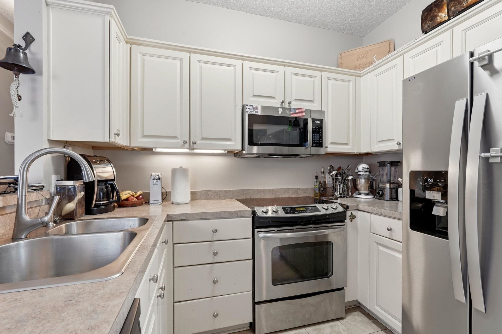 3501 Sweetwater Blvd. Photo 8
