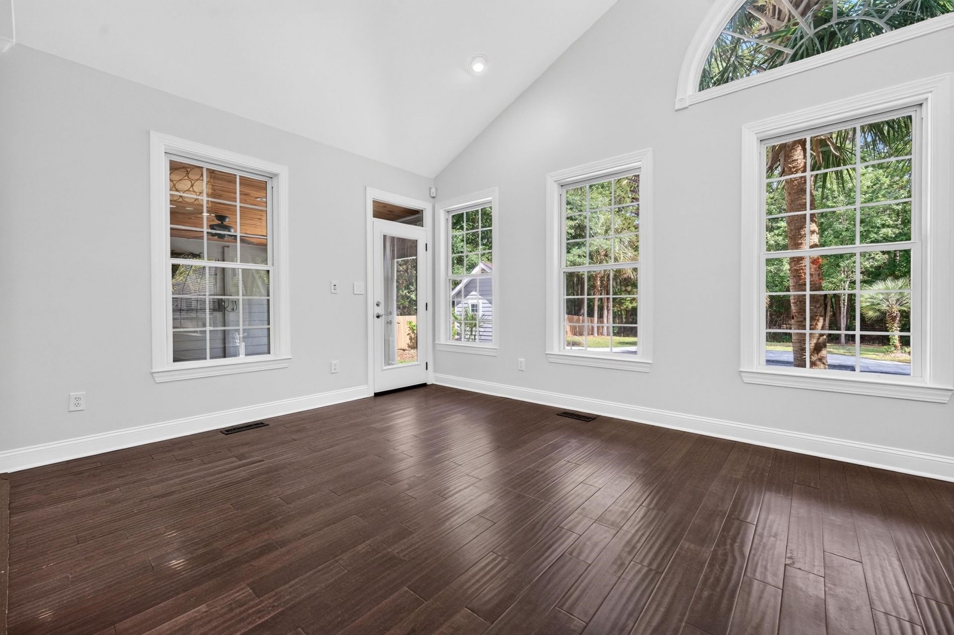 1220 Crooked Oak Dr. Photo 32