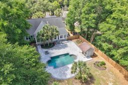1220 Crooked Oak Dr. photo 4