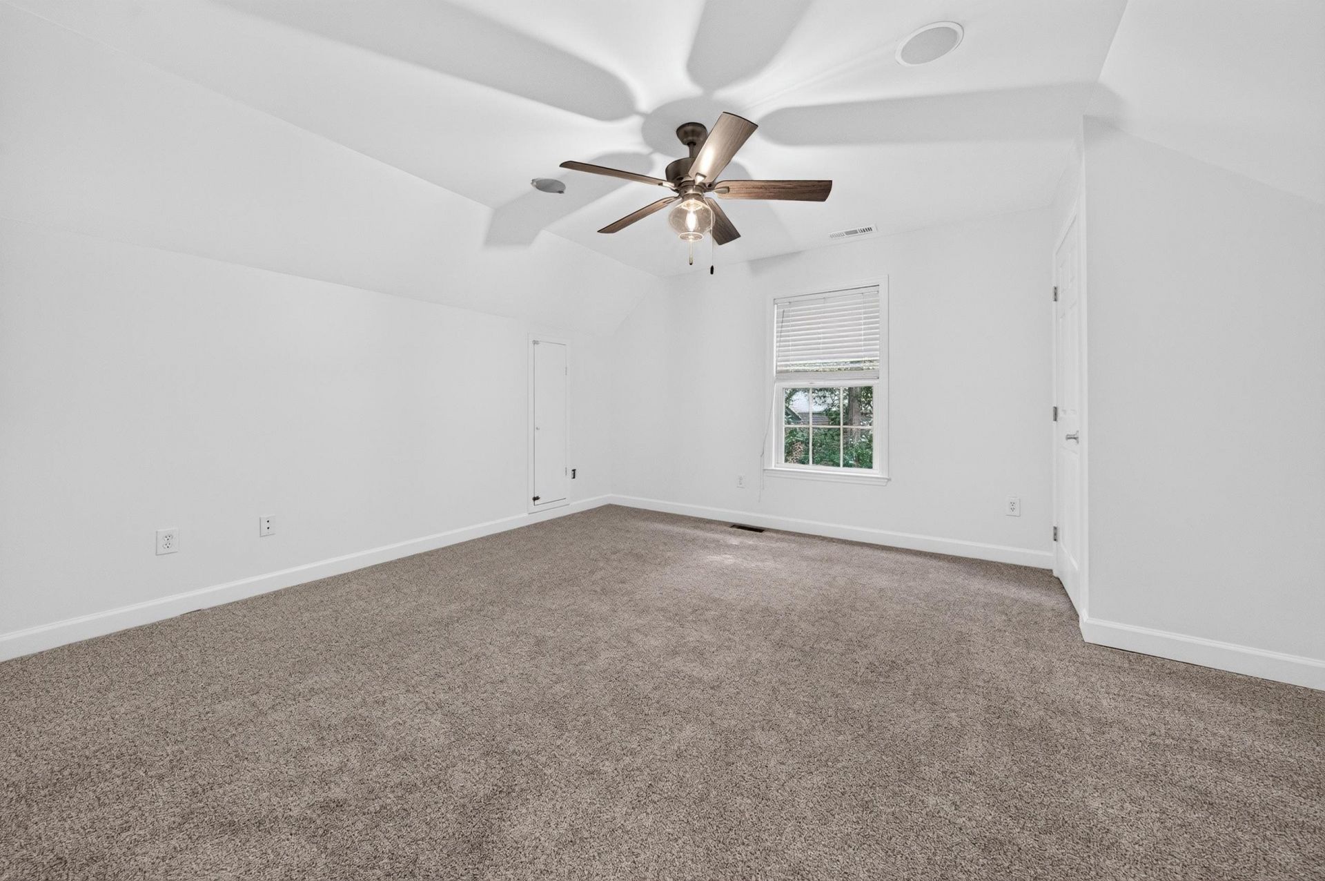 1220 Crooked Oak Dr. Photo 50