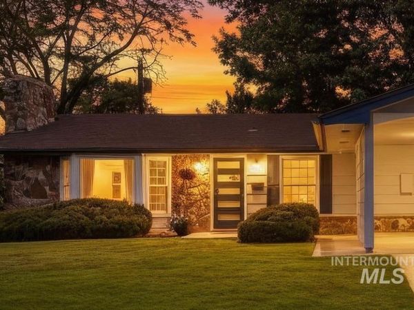 1902 W Norcrest Dr, Boise, ID 83705