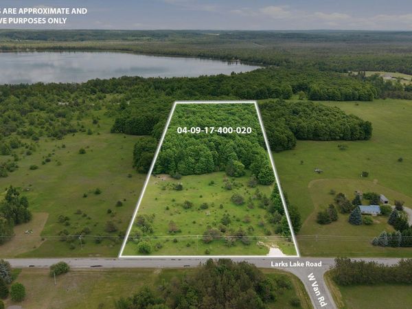 V/L 10 Acr Larks Lake Road, Pellston, MI 49769