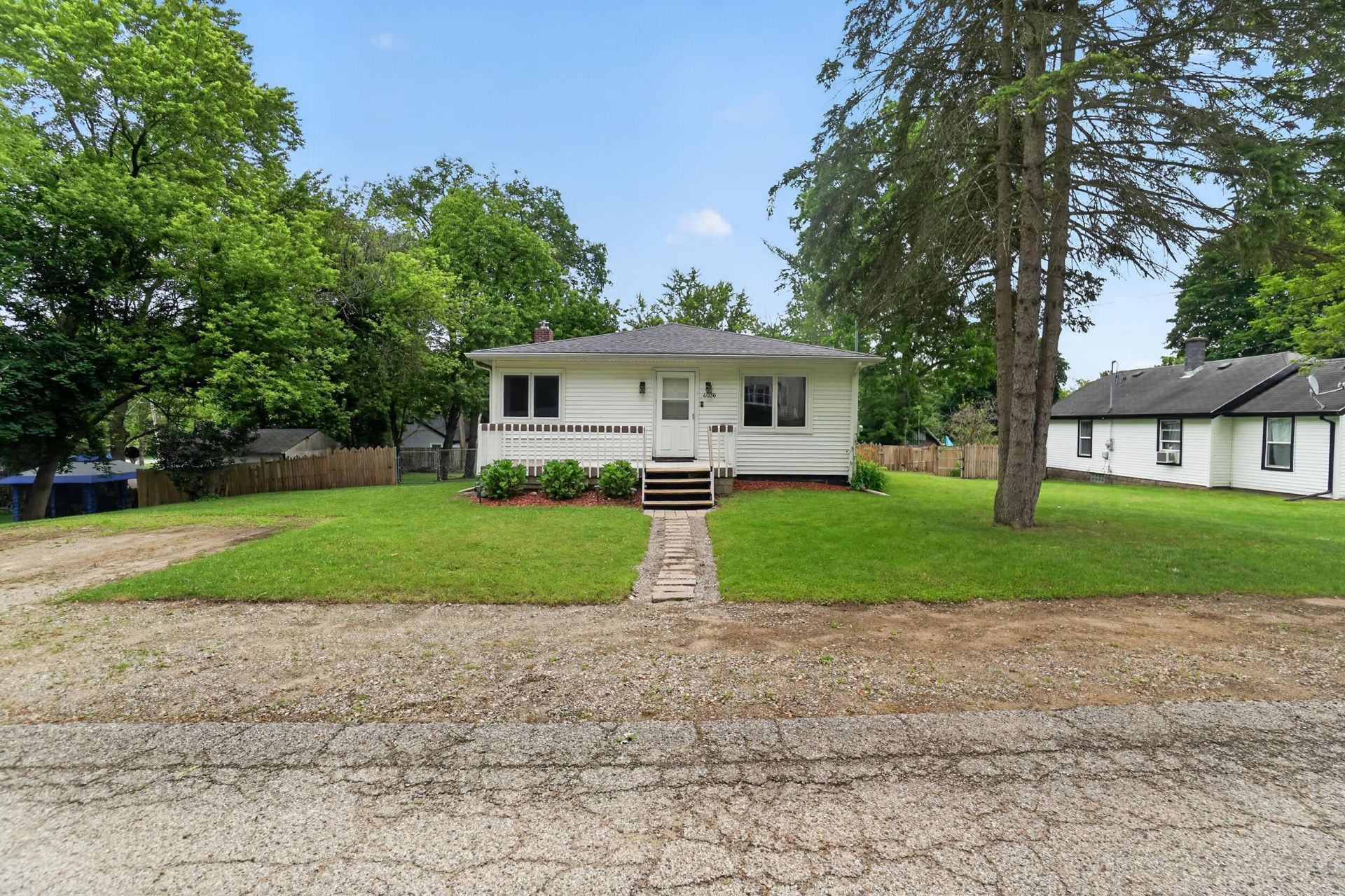 4036 Childs Avenue Nw, Comstock Park, MI 49321 Main Photo