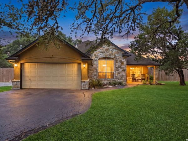 5130 MEADOW LARK DR, Bulverde, TX 78163