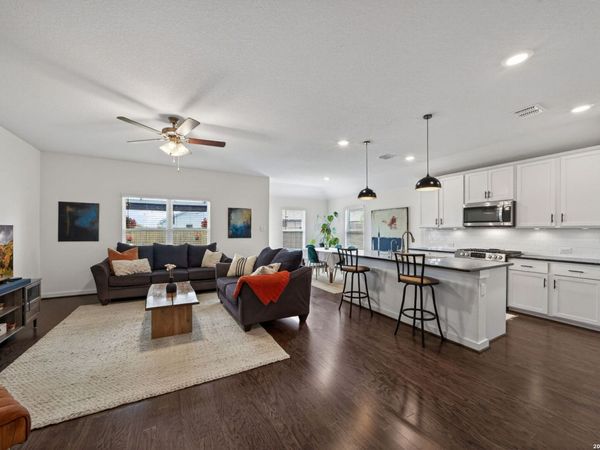 10788 Rosalina Loop, Converse, TX 78109