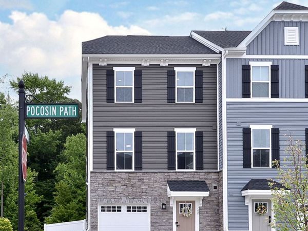 100 Pocosin Path, Poquoson, VA 23662