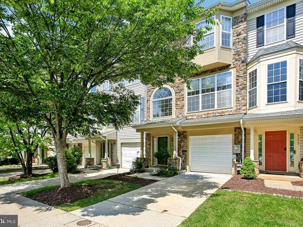 8204 BROOKTREE STREET, LAUREL, MD 20724