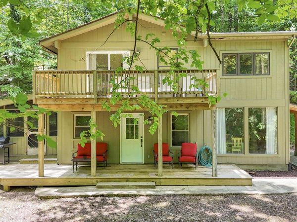 1765 Mohican Court , Sugar Grove, OH 43155