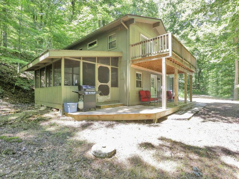 1765 Mohican Court , Sugar Grove, OH 43155 Photo 3
