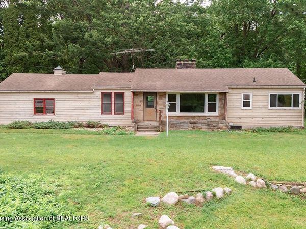 2320 Seminole Drive, Okemos, MI 48864