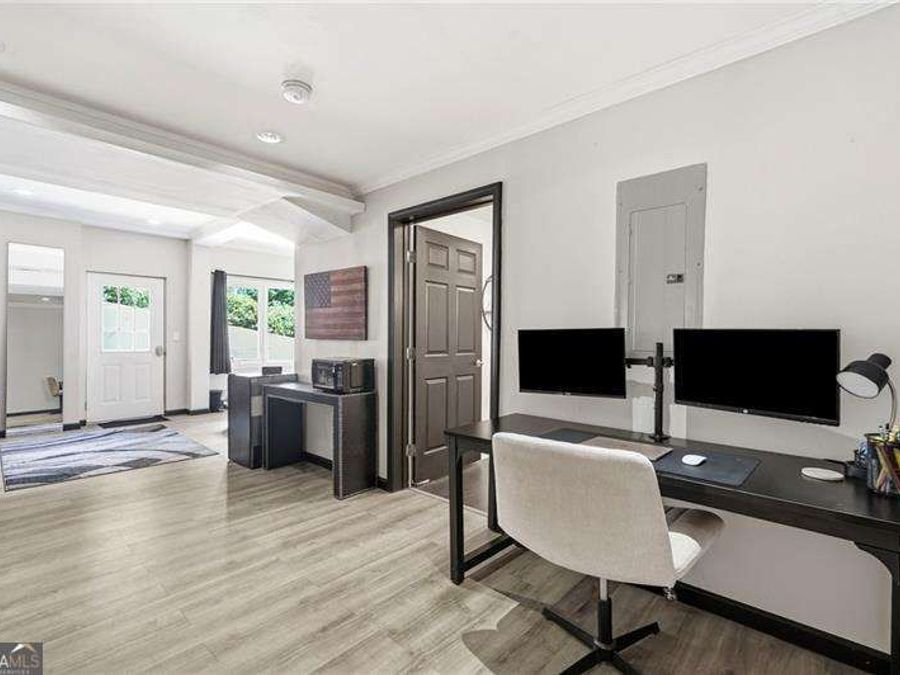 Property Image 44