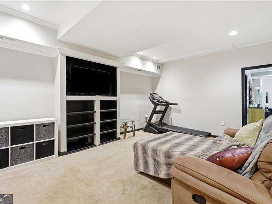 Property Image 45