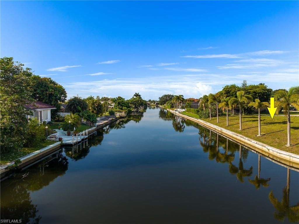 1939 SE 5th Ter , Cape Coral, FL 33990 Photo