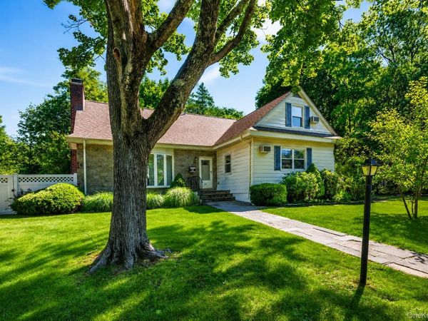 39 Jane Street, Hartsdale, NY 10530