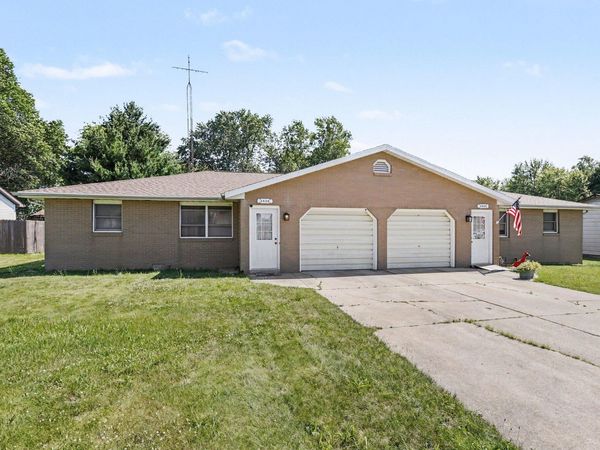 3430 Cedar Lane, Bridgman, MI 49106