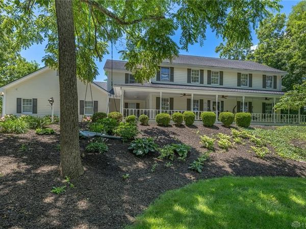 105 Heatherwoode Circle, Springboro, OH 45066