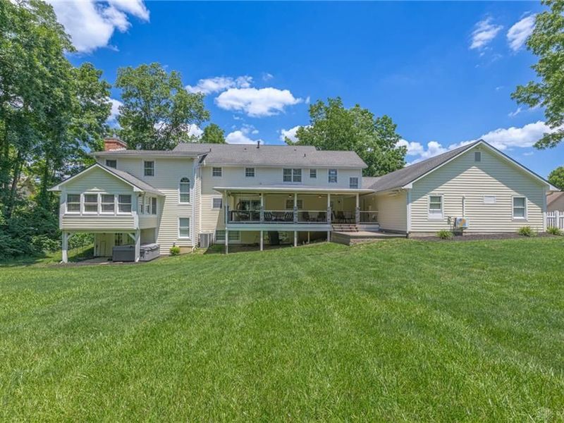 105 Heatherwoode Circle, Springboro, OH 45066 Photo 3