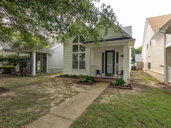 1317 ISLAND PL E, Memphis, TN 38103