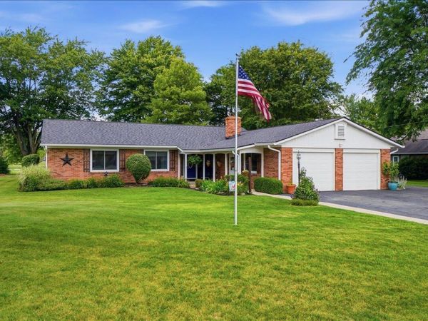 325 E High Street, London, OH 43140