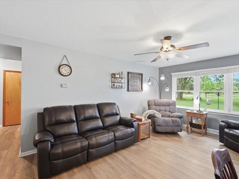 325 E High Street, London, OH 43140 Photo 19