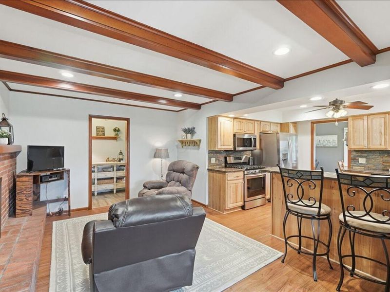 325 E High Street, London, OH 43140 Photo 30
