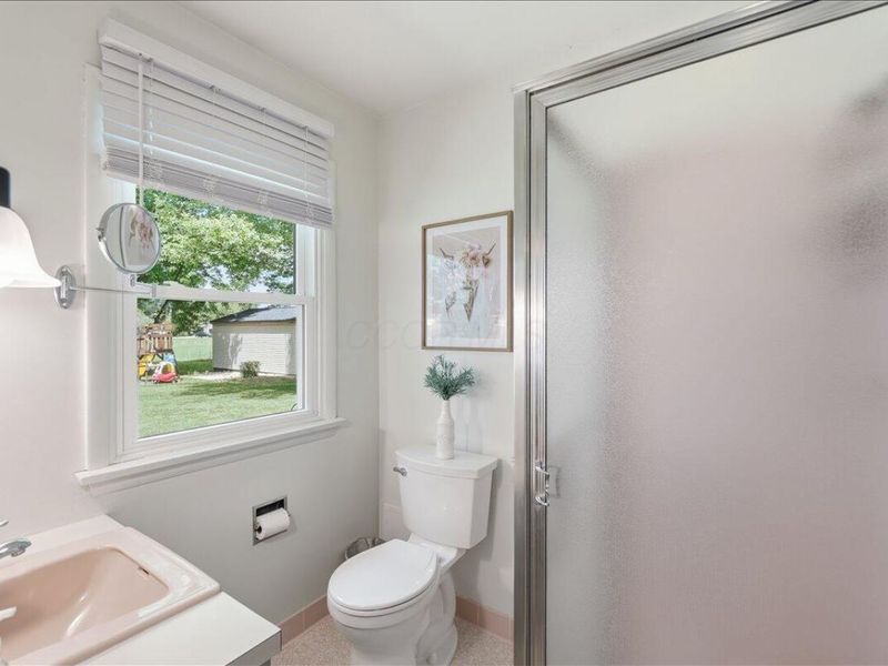 325 E High Street, London, OH 43140 Photo 50
