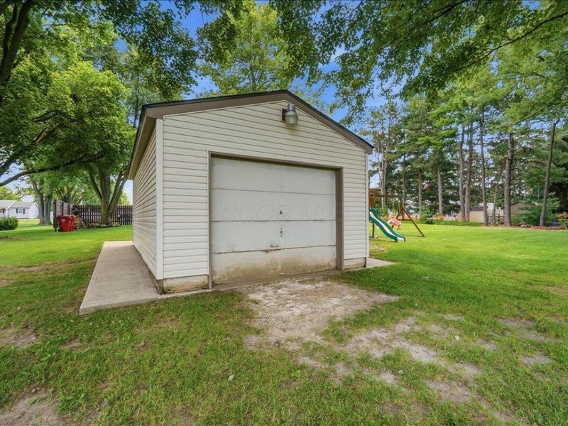 325 E High Street, London, OH 43140 Photo 51