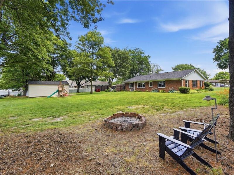 325 E High Street, London, OH 43140 Photo 54