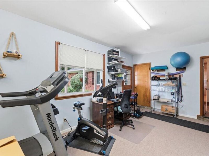 325 E High Street, London, OH 43140 Photo 80