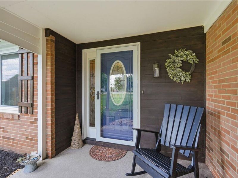 325 E High Street, London, OH 43140 Photo 9