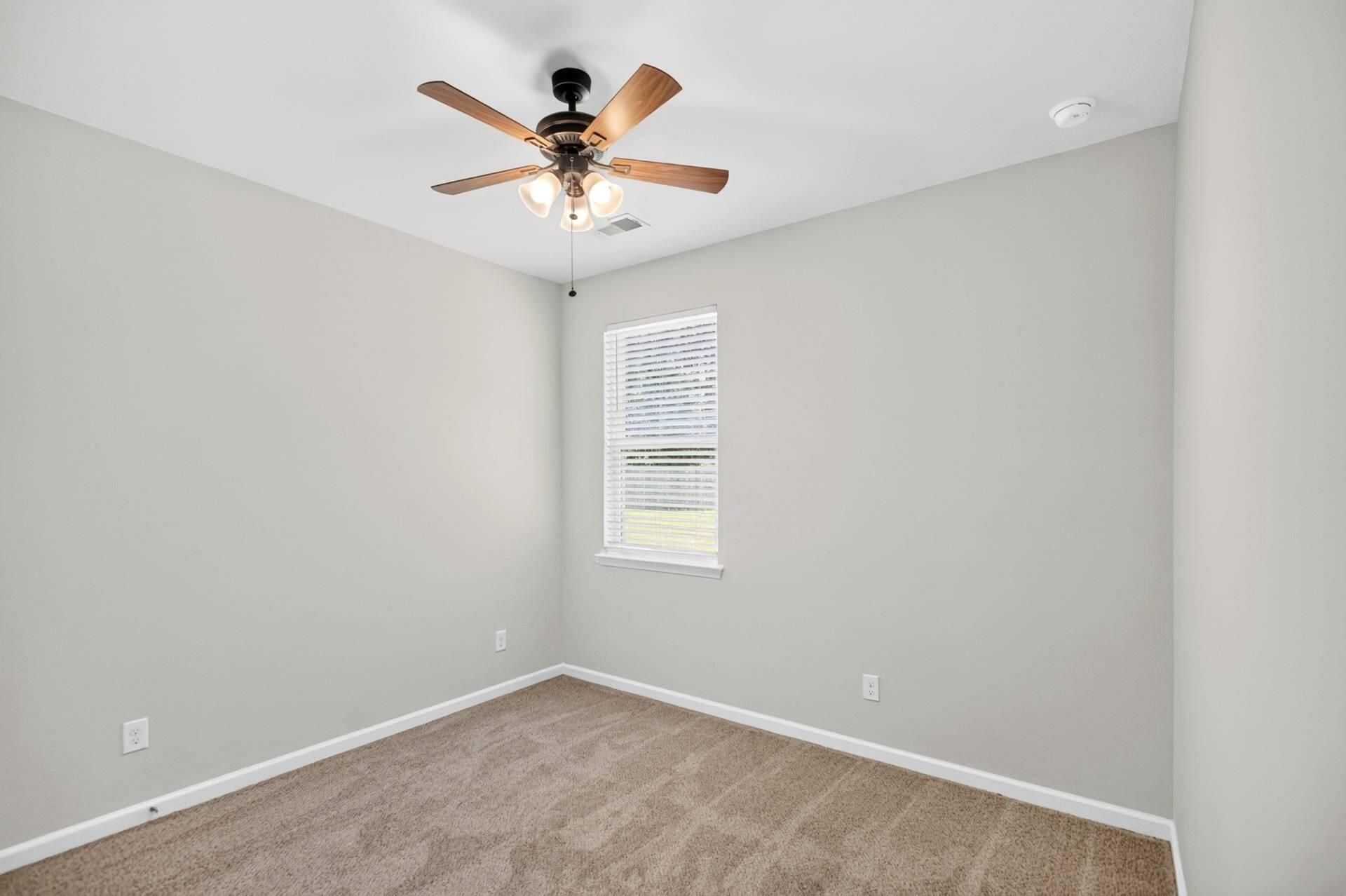 216 Sarcoxie Road Photo 10