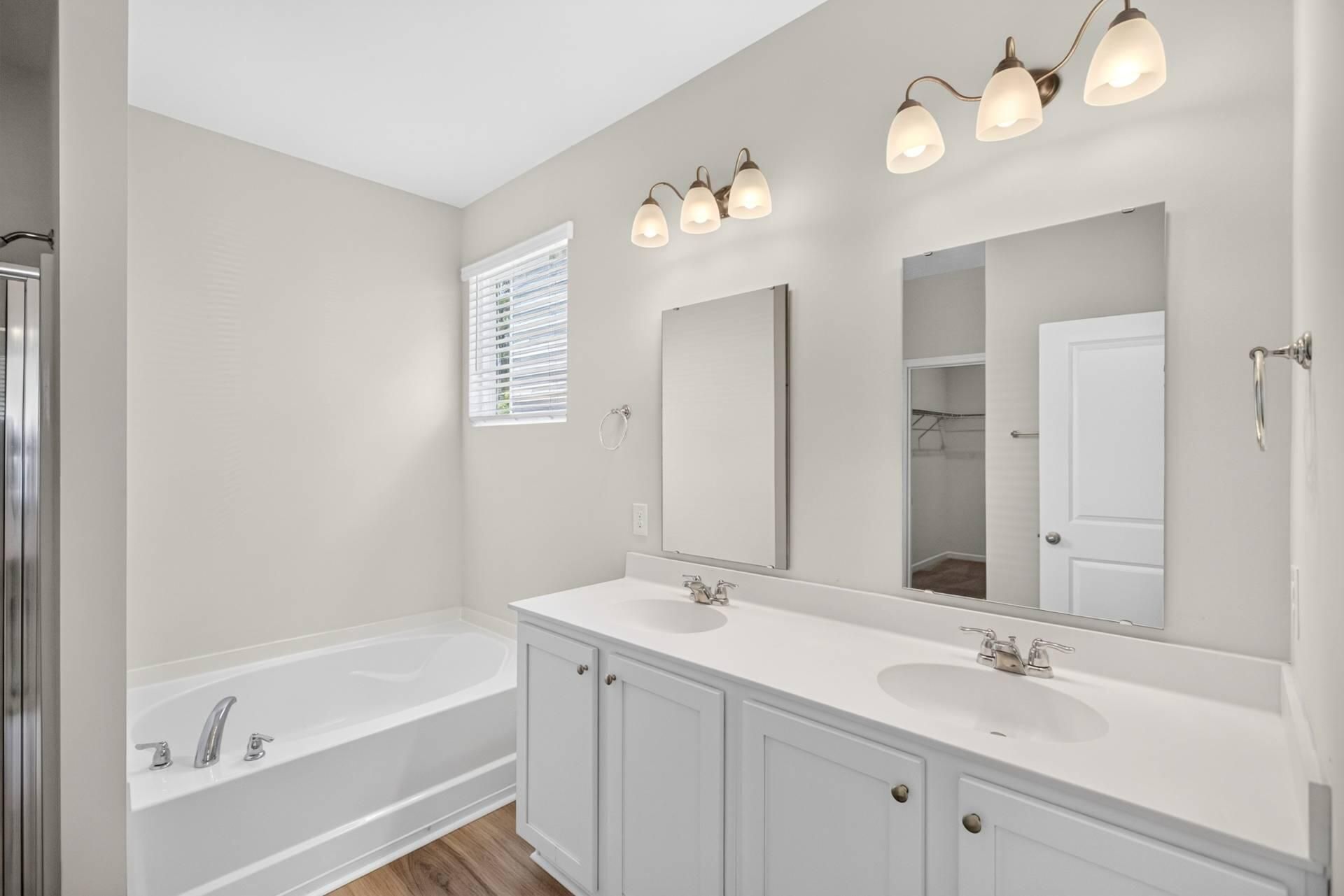 216 Sarcoxie Road Photo 18
