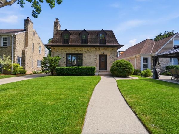 6921 W Hadley STREET, Milwaukee, WI 53210