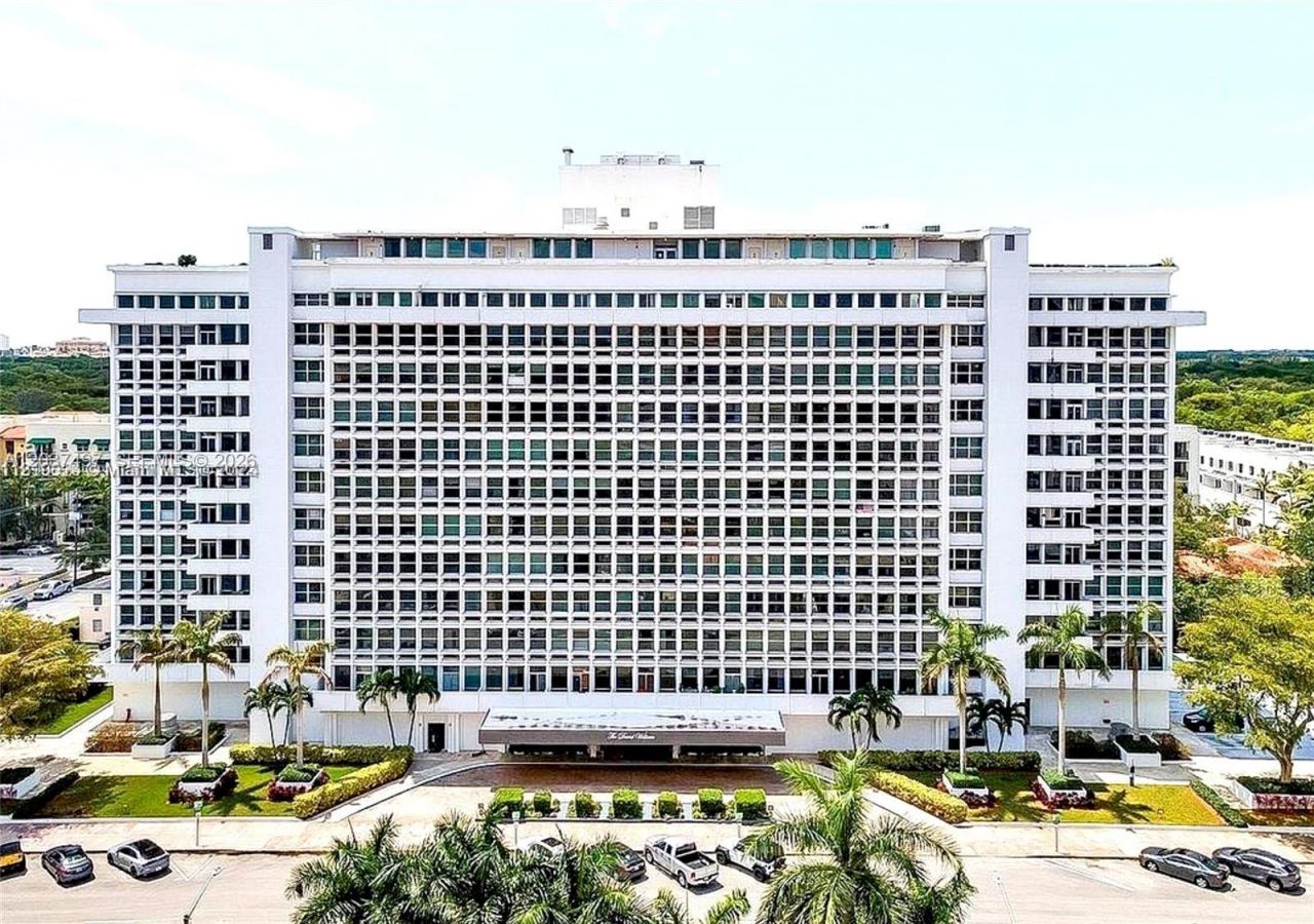 700 Biltmore Way , Unit 916, Coral Gables, FL 33134 Photo
