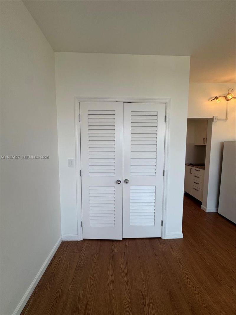 700 Biltmore Way , Unit 916, Coral Gables, FL 33134 Photo