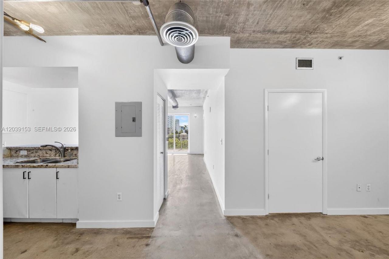 455 NE 25th St, Unit 602, Miami, FL 33137 Photo