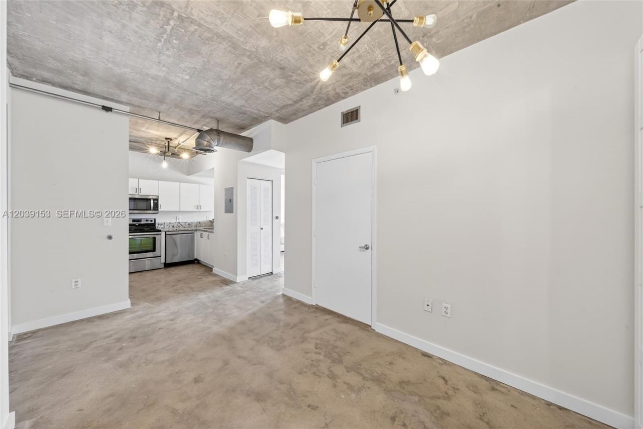 455 NE 25th St, Unit 602, Miami, FL 33137 Photo