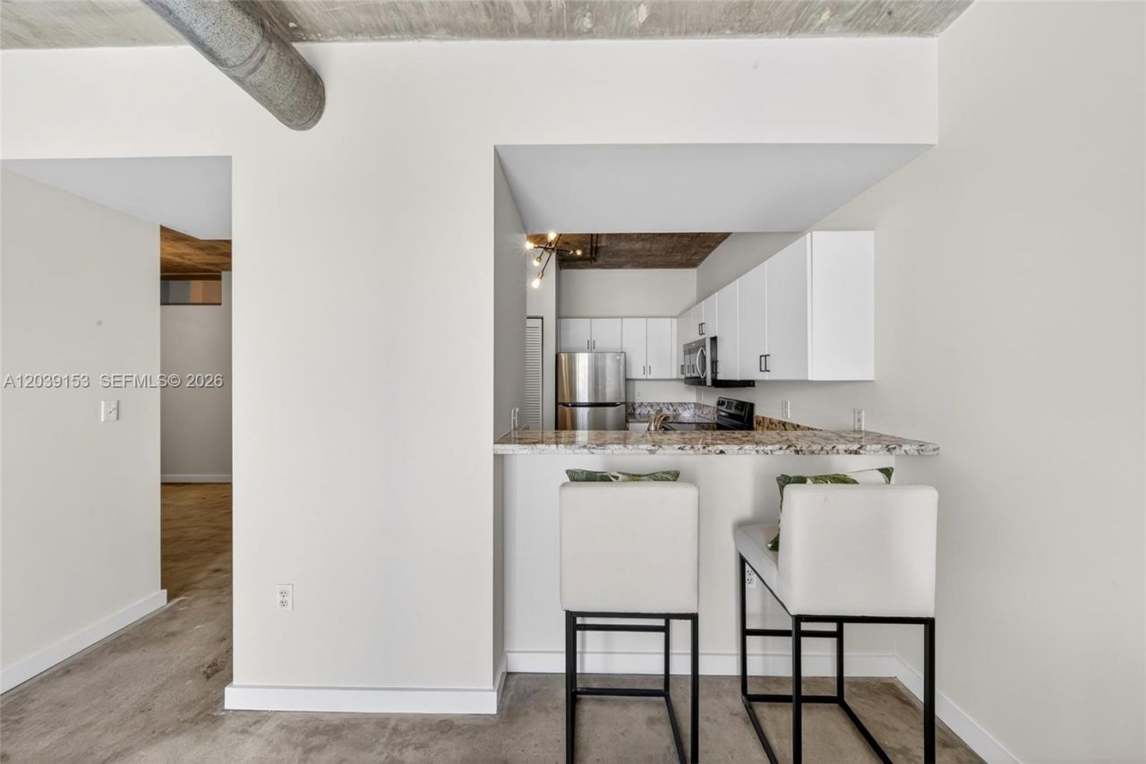 455 NE 25th St, Unit 602, Miami, FL 33137 Photo