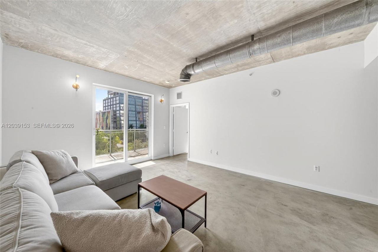 455 NE 25th St, Unit 602, Miami, FL 33137 Photo