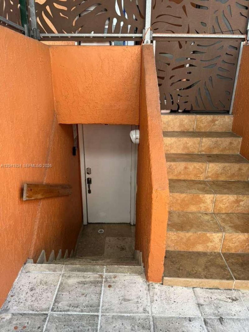 1033 NW 6th St , Unit 1, Miami, FL 33136 Photo