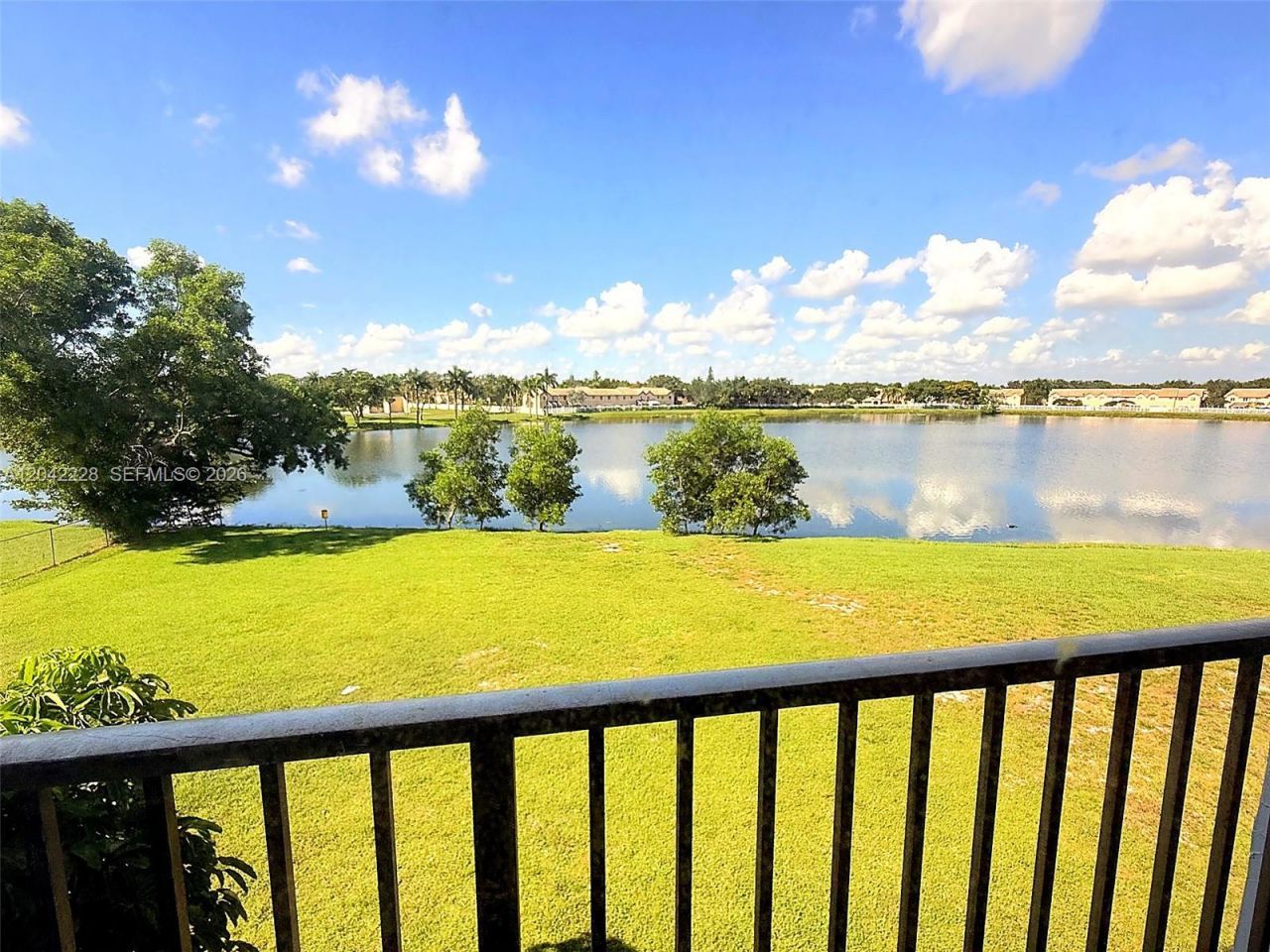 8560 N Sherman Cir , Unit 302, Miramar, FL 33025 Photo