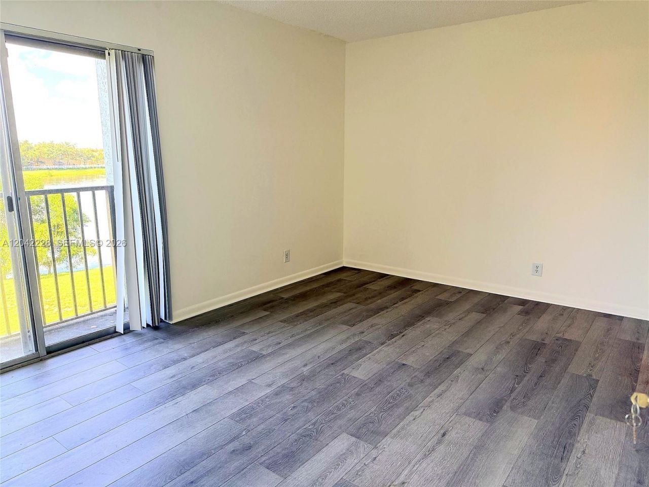 8560 N Sherman Cir , Unit 302, Miramar, FL 33025 Photo