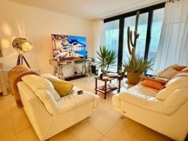 19667 Turnberry Way , Unit 12C, Aventura, FL 33180