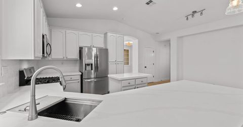 2921 Fox Hill Dr, Rocklin, CA 95765 Photo